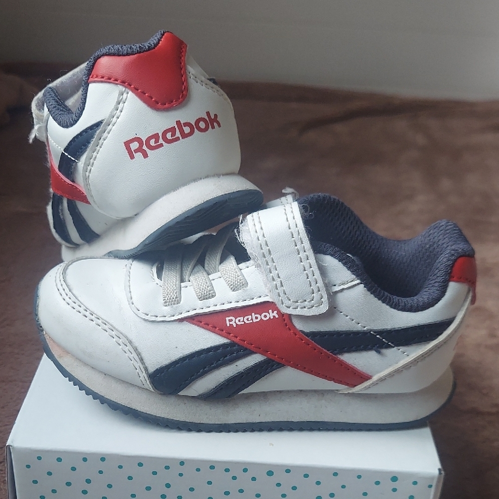 Reebok Classic White and Red Sneakers Toddler Size 7